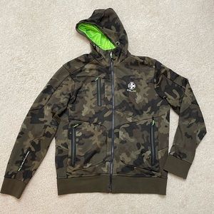 RLX Ralph Lauren 
Men’s CAMOUFLAGE Jacket 
X-Large